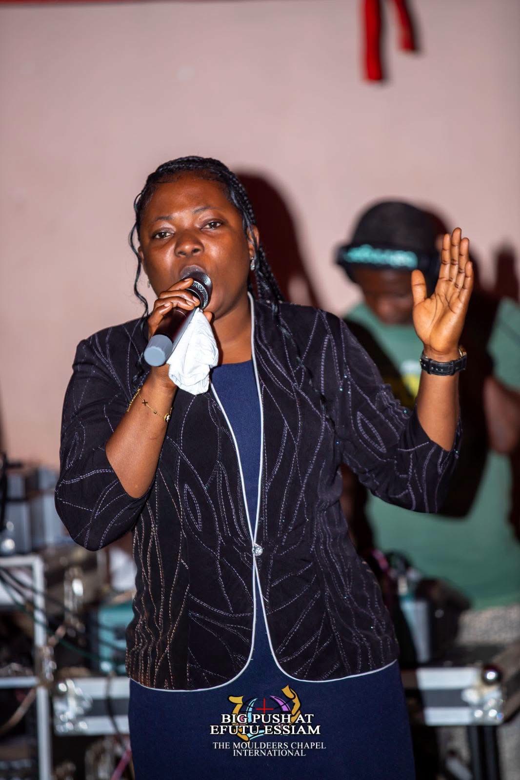 THE BIG PUSH MINI CRUSADE AT EFUTU ESSIAM WAS OUTSTANDING. MANY SOULS WERE WON AND PEOPLE RECEIVED THEIR HEALING AND MIRACLES. GET READY FOR NEXT YEAR 2027 FOR A MASSIVE MEGA CRUSADE .