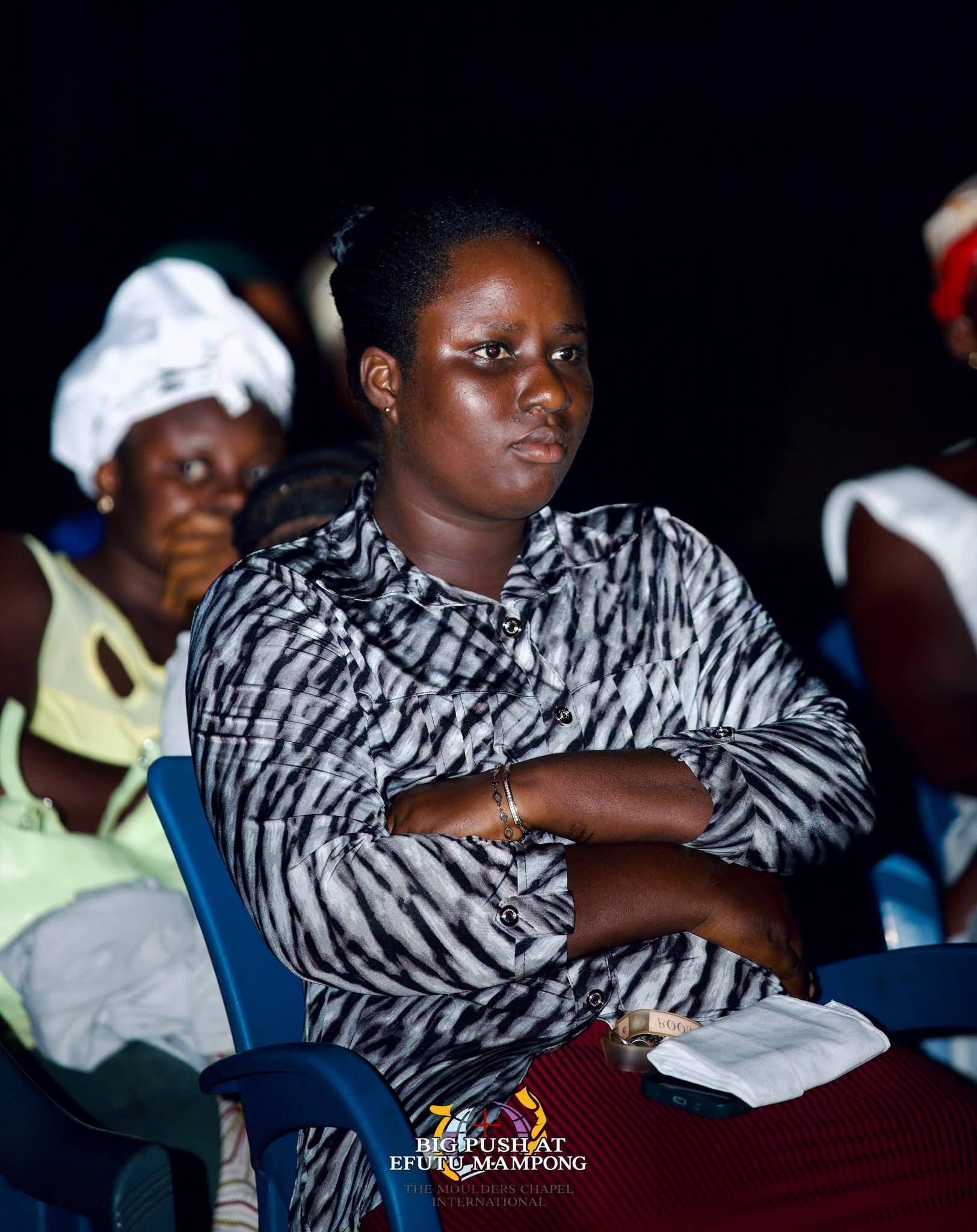 THE HEAVENS CAME DOWN, SOULS WERE WON, THERE WAS AN OUTPOURING OF THE HOLY SPIRIT.THE BIG PUSH SOUL WINNING CRUSADE AT EFUTU MAMPONG DAY 1 WAS FULL OF GOD’S GLORY .   THE BIG PUSH MINI CRUSADE. ITS A MOVEMENT TO SAVE SOULS AND IGNITE REVIVAL. WE ARE CALLING ON SPONSORS  AND PARTNERS TO HELP US TAKE
