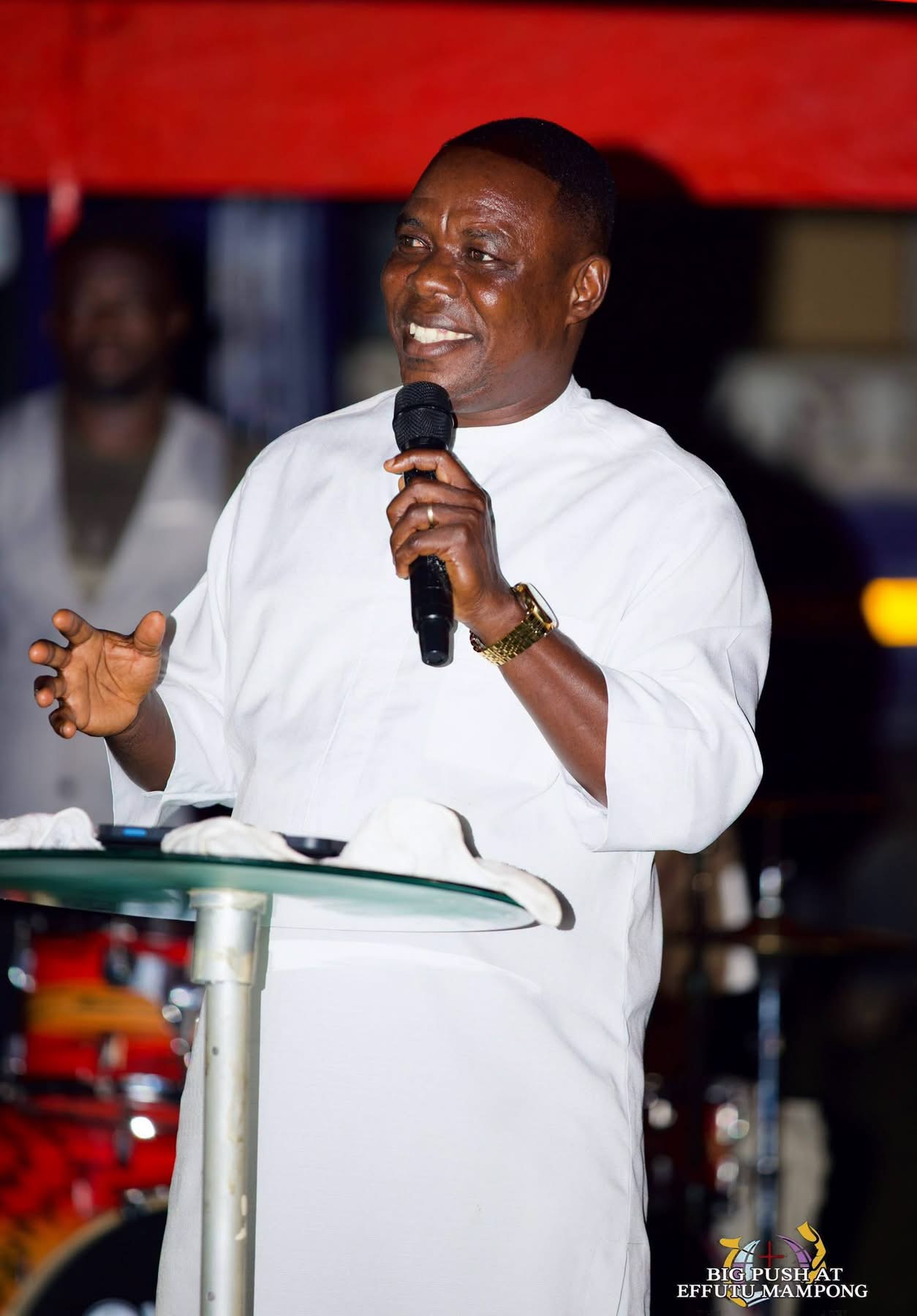 THE HEAVENS CAME DOWN, SOULS WERE WON, THERE WAS AN OUTPOURING OF THE HOLY SPIRIT.THE BIG PUSH SOUL WINNING CRUSADE AT EFUTU MAMPONG DAY 1 WAS FULL OF GOD’S GLORY .   THE BIG PUSH MINI CRUSADE. ITS A MOVEMENT TO SAVE SOULS AND IGNITE REVIVAL. WE ARE CALLING ON SPONSORS  AND PARTNERS TO HELP US TAKE